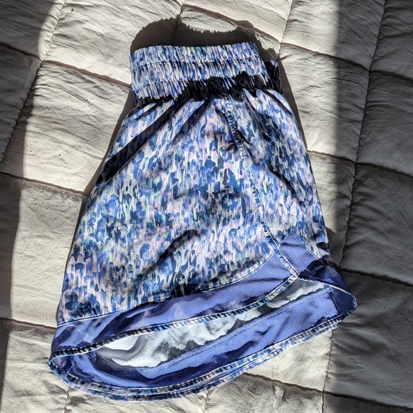 Athleta High-Rise Mesh Racer Run 3' Short - Small - Picture 3 of 9